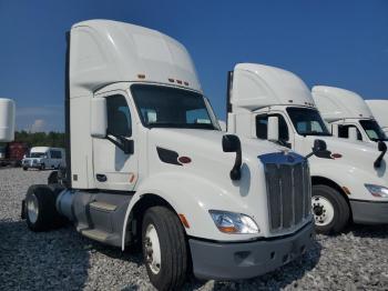  Salvage Peterbilt Tractor 579