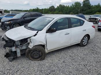  Salvage Nissan Versa