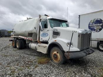  Salvage Freightliner Coronado