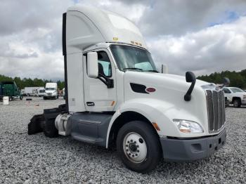  Salvage Peterbilt Tractor 579