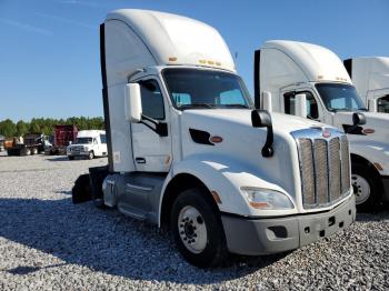  Salvage Peterbilt Tractor 579