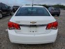 Chevrolet Cruze Ls Image 4