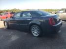 Chrysler 300 Image 2
