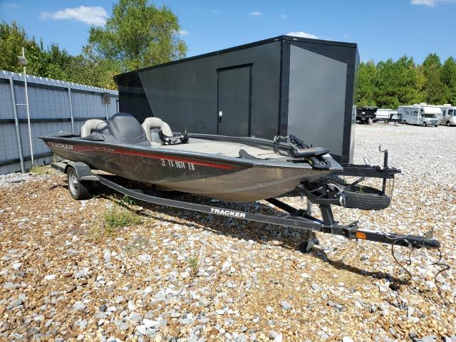  Salvage Tracker Boat