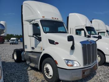  Salvage Peterbilt Tractor 579
