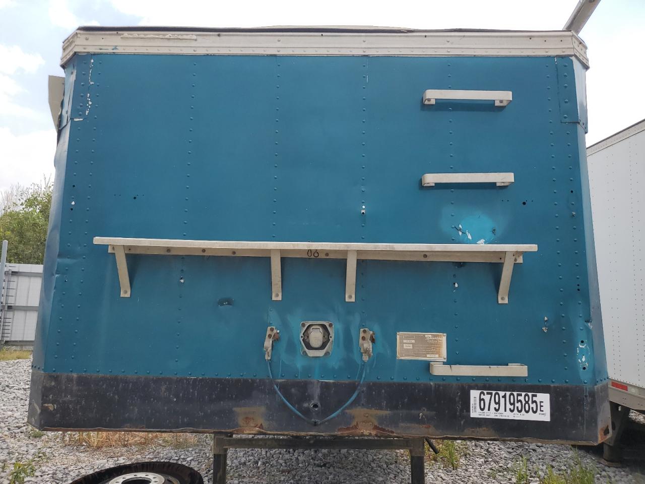 American Trailer Image 7