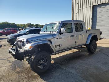  Salvage Jeep Gladiator