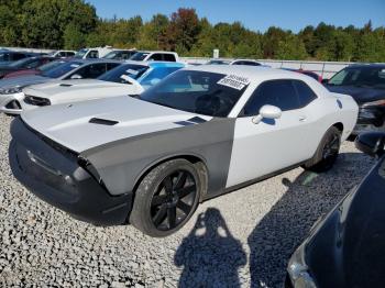  Salvage Dodge Challenger