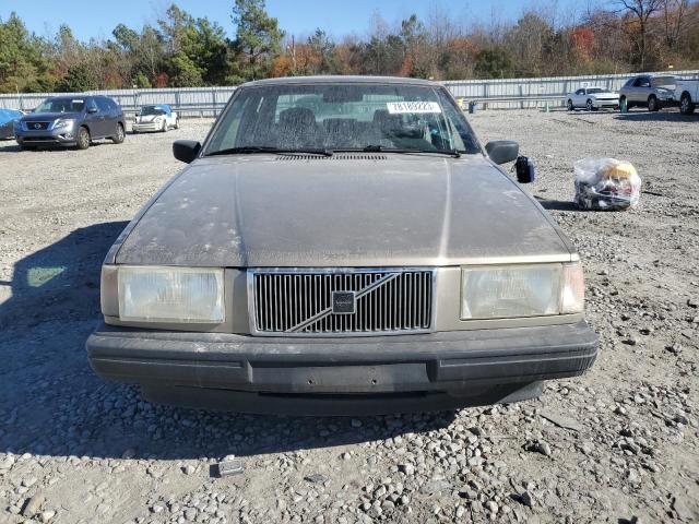 Volvo 940 Image 11