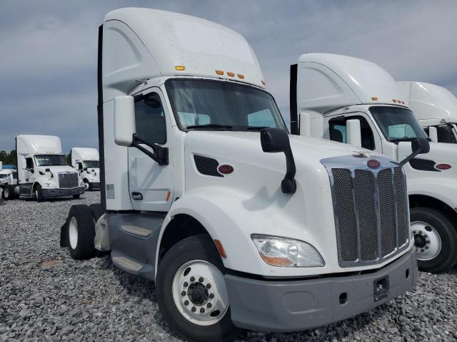  Salvage Peterbilt Tractor 579