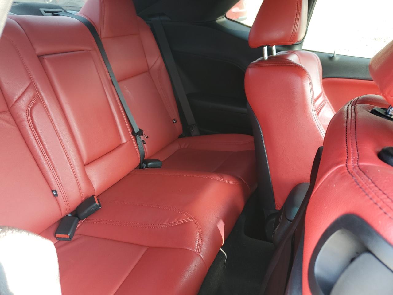 Dodge Challenger R/t Image 10