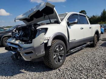  Salvage Nissan Titan