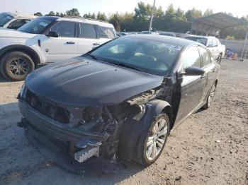 Salvage Chrysler 200