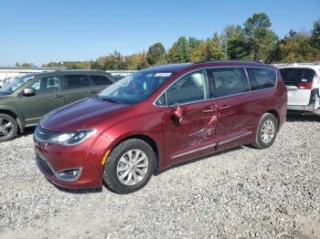  Salvage Chrysler Pacifica
