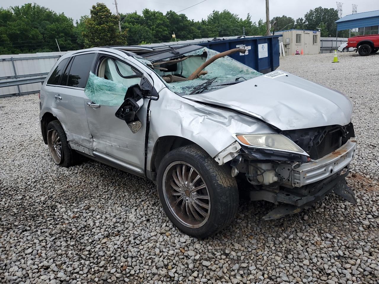 Lincoln MKX Image 12