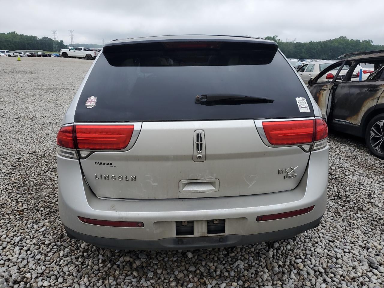 Lincoln MKX Image 9