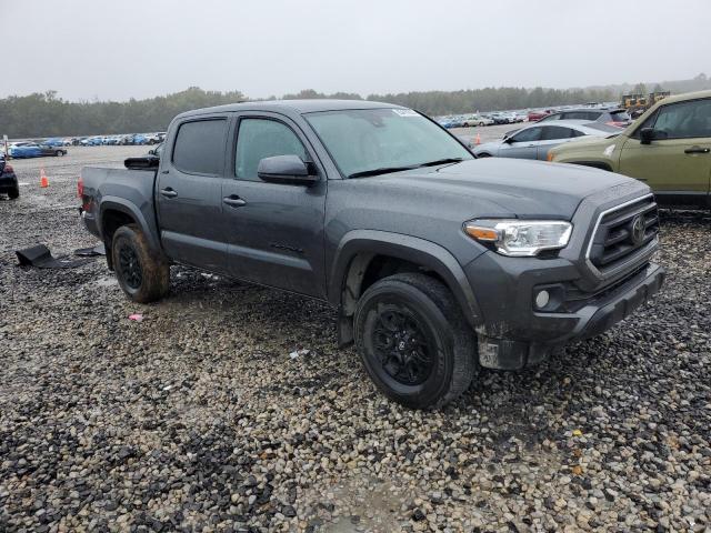 Toyota Tacoma Double Cab Image 8