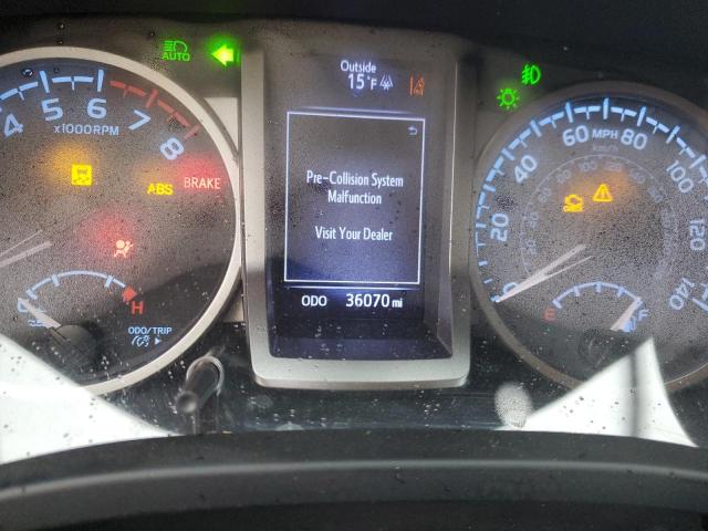 Toyota Tacoma Double Cab Image 9