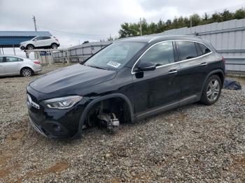  Salvage Mercedes-Benz GLA