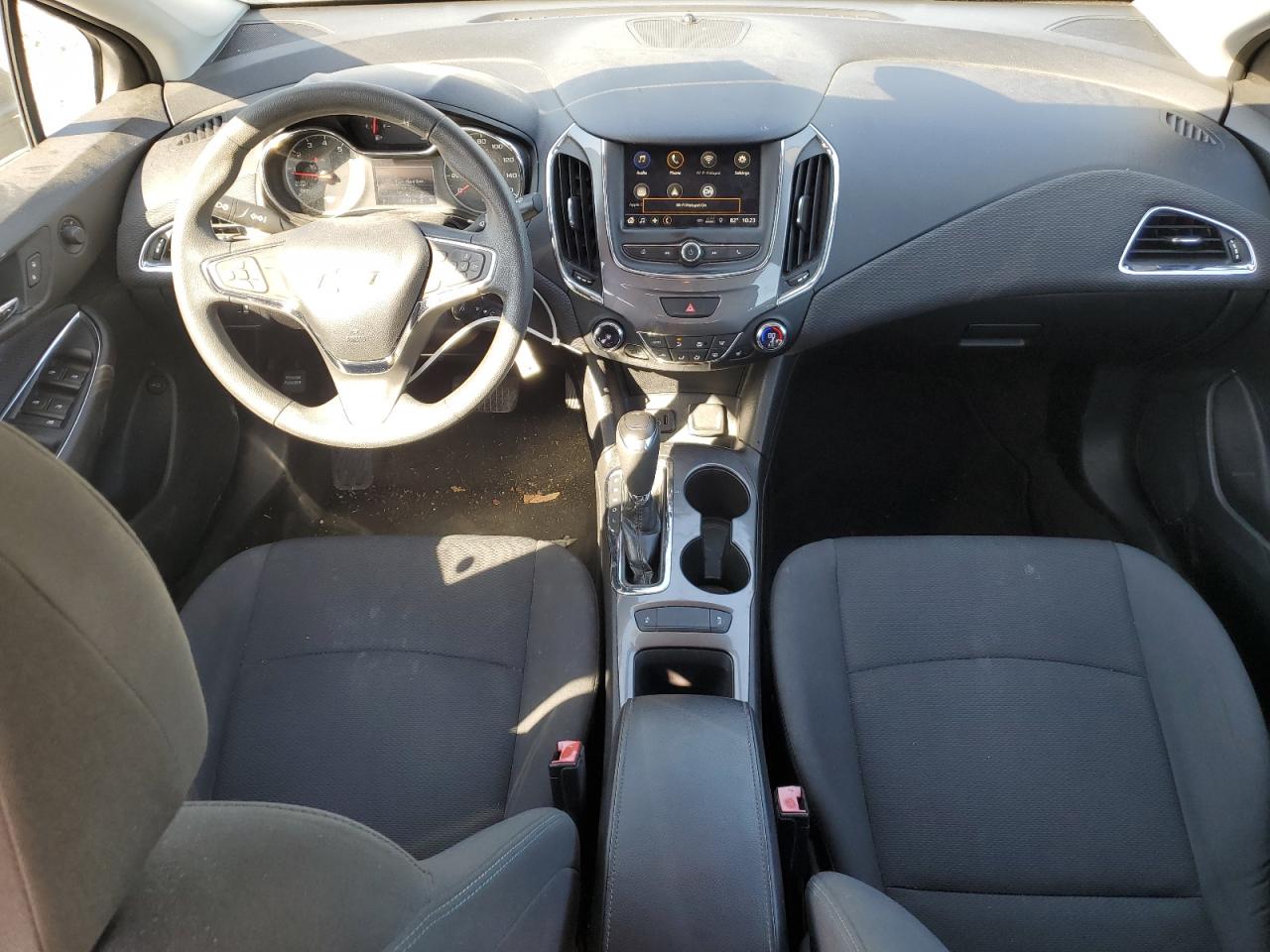 Chevrolet Cruze Lt Image 3