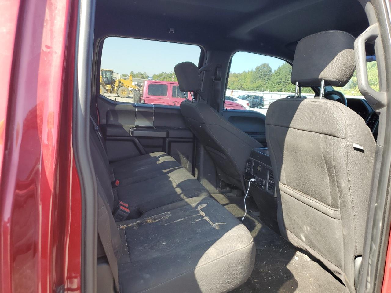 Ford F-150 Supercrew Image 11