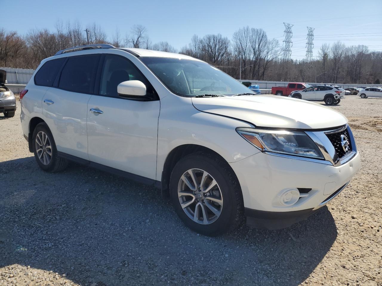 Nissan Pathfinder S Image 10