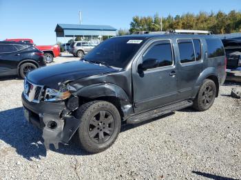  Salvage Nissan Pathfinder