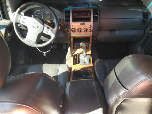 Nissan Pathfinder Le Image 2