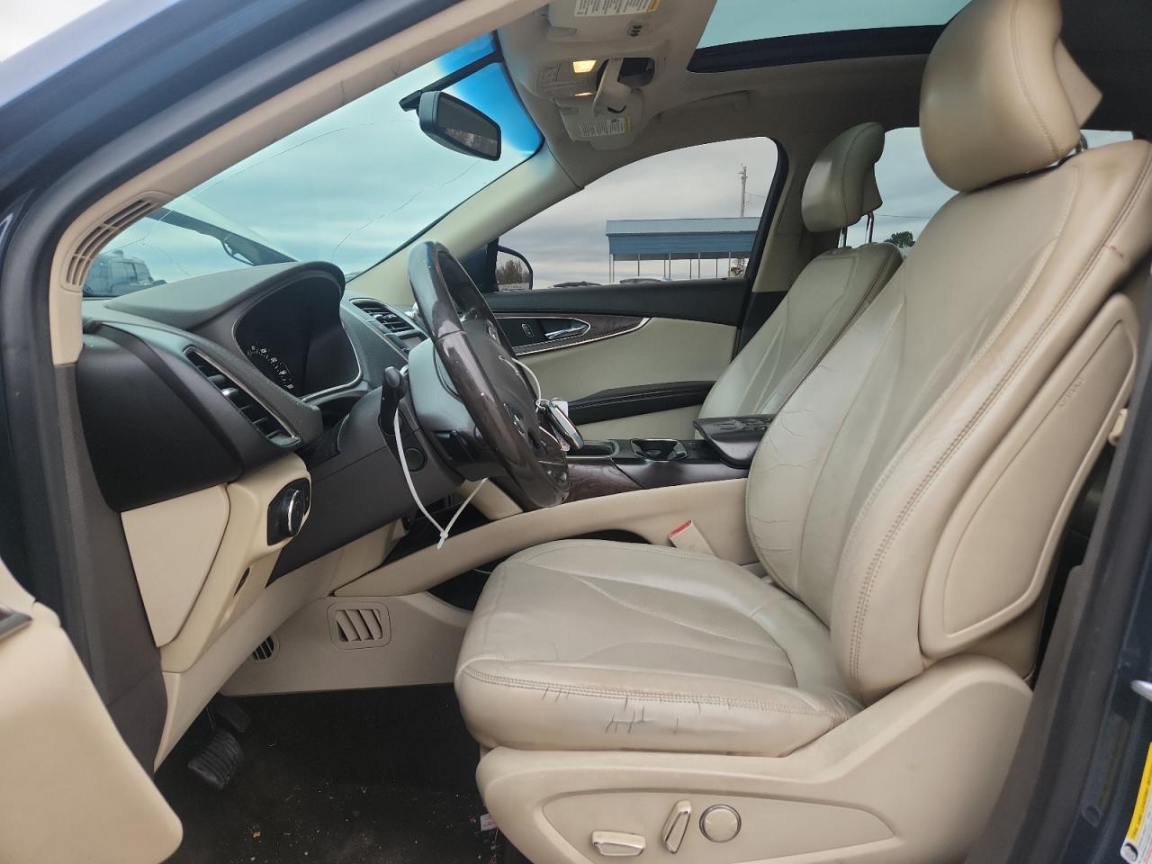 Lincoln MKX Reserve Image 7