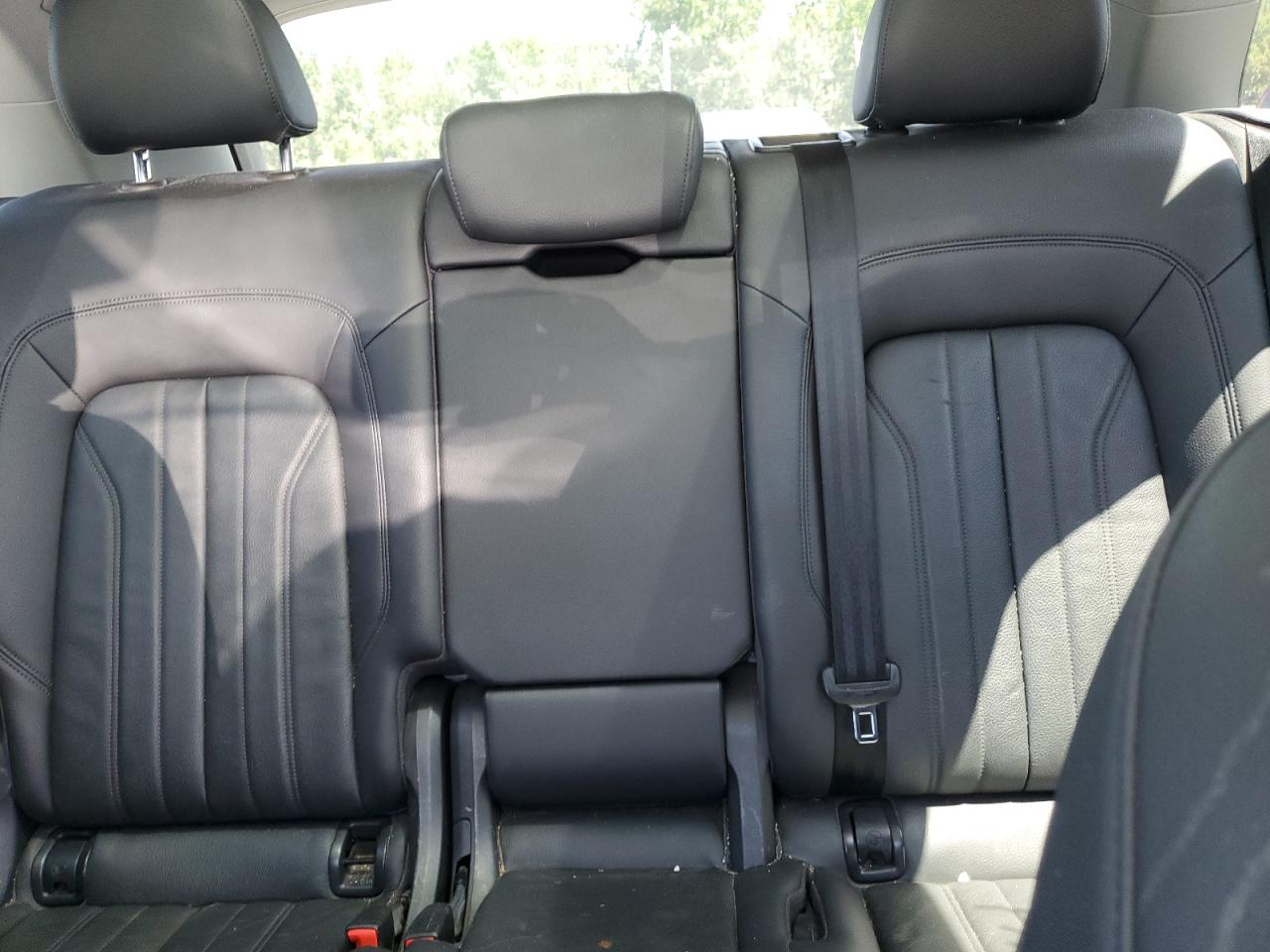 Audi Q5 Premium Image 8