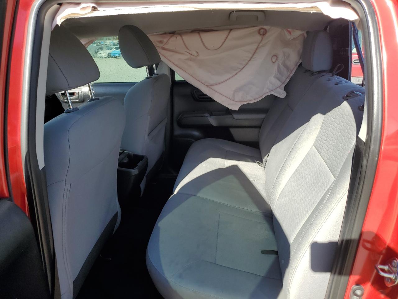 Toyota Tacoma Double Cab Image 7