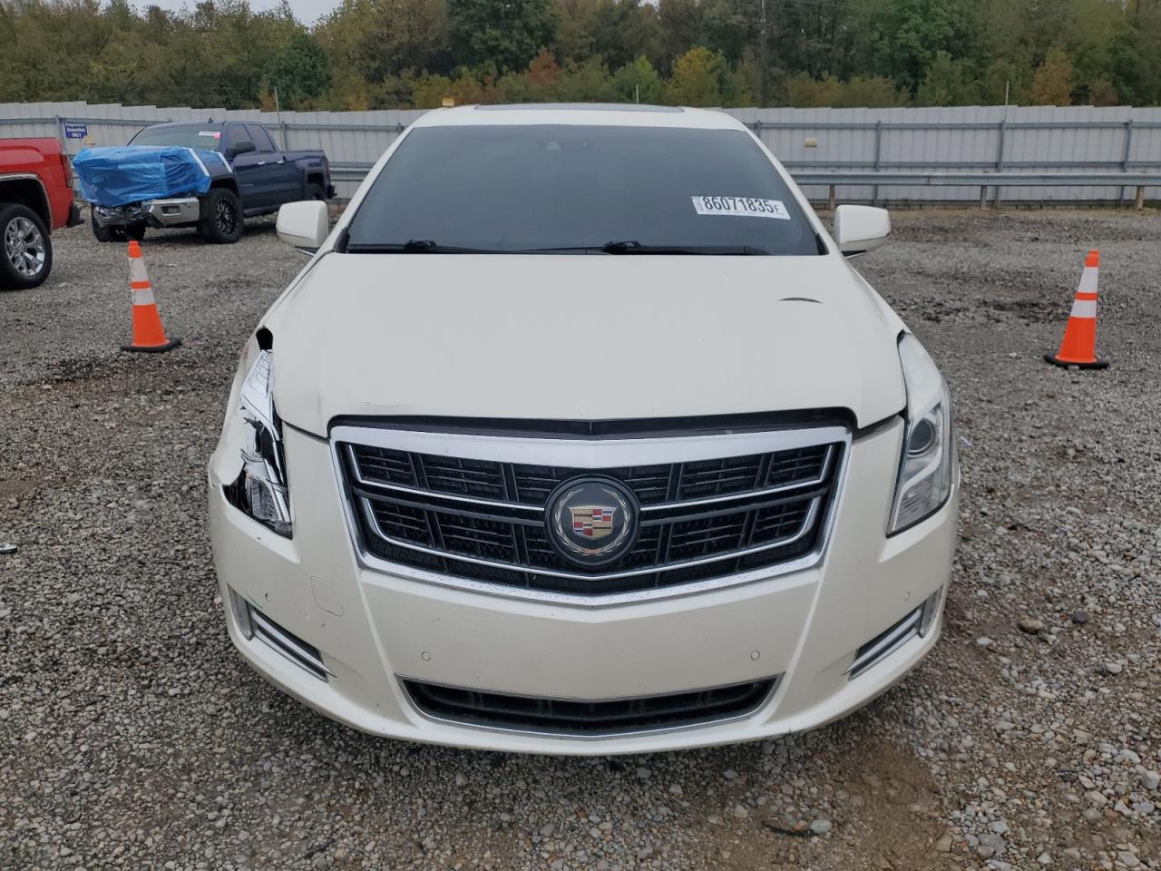 Cadillac XTS Vsport Platinum Image 3