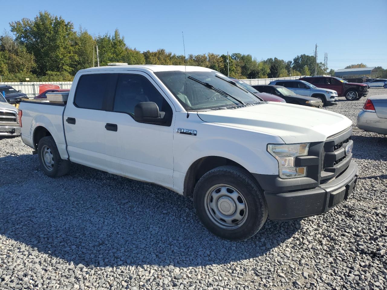 Ford F-150 Supercrew Image 6