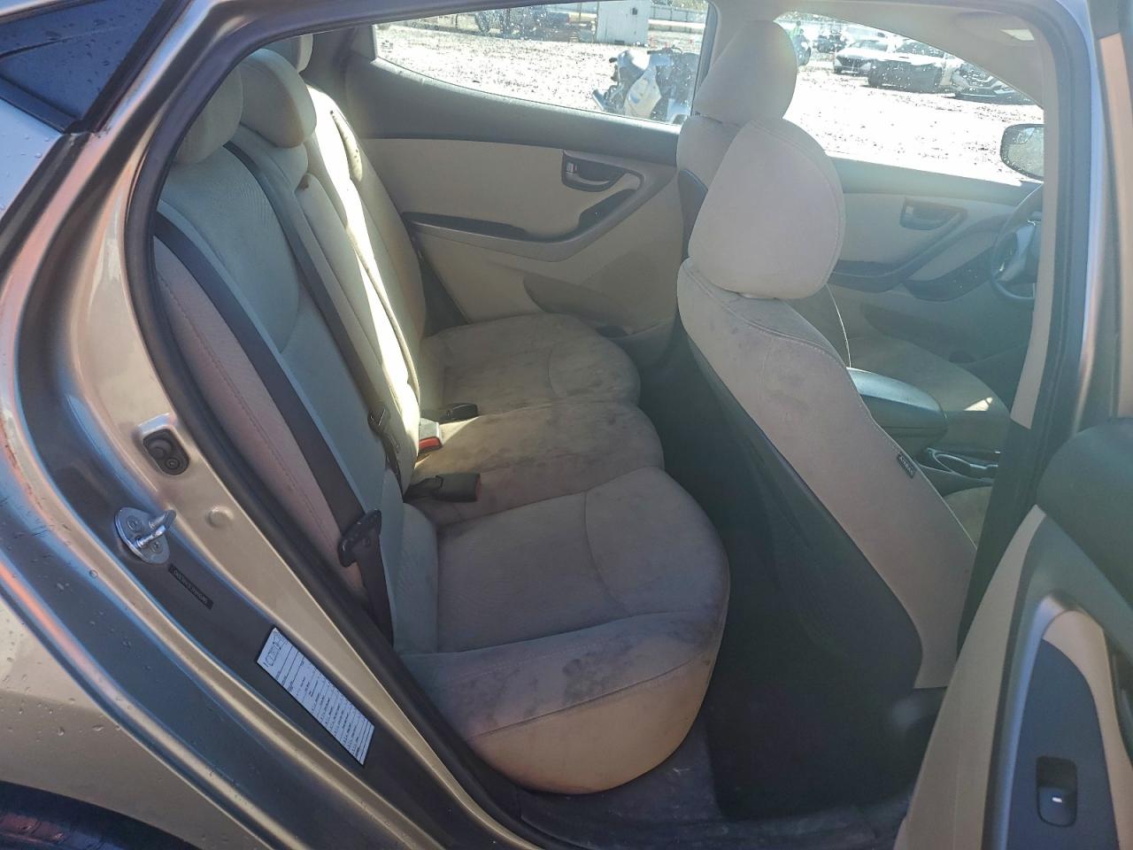 Hyundai ELANTRA Se Image 2