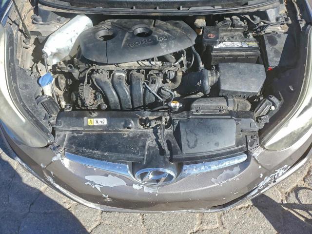 Hyundai ELANTRA Se Image 8