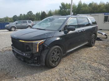  Salvage Kia Carnival