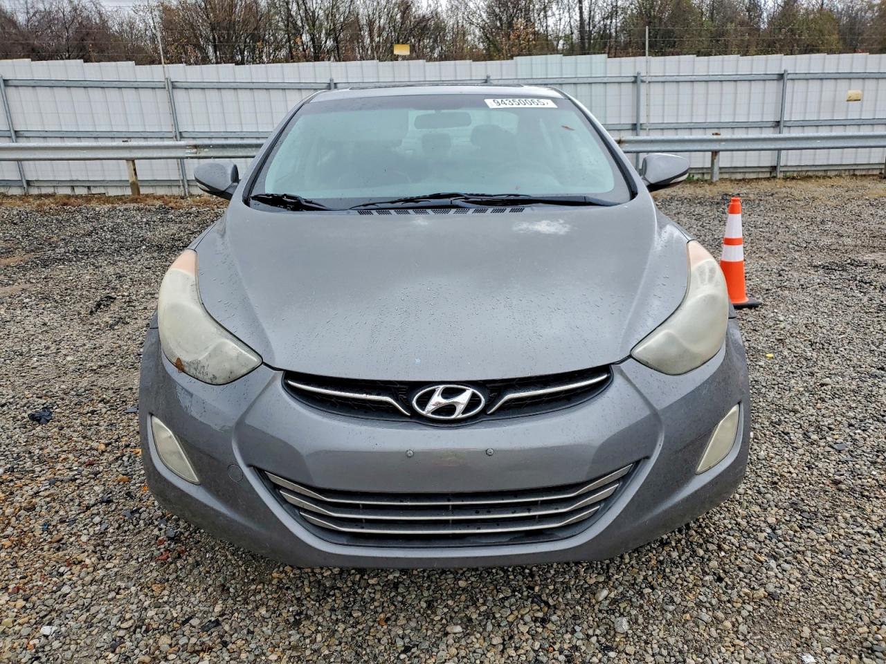 Hyundai ELANTRA Gls Image 6