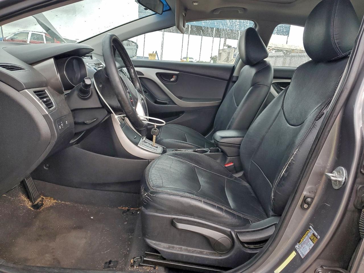 Hyundai ELANTRA Gls Image 5