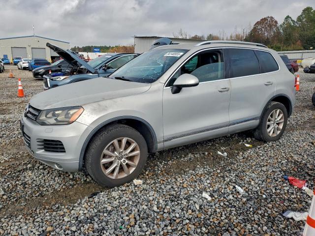  Salvage Volkswagen Touareg