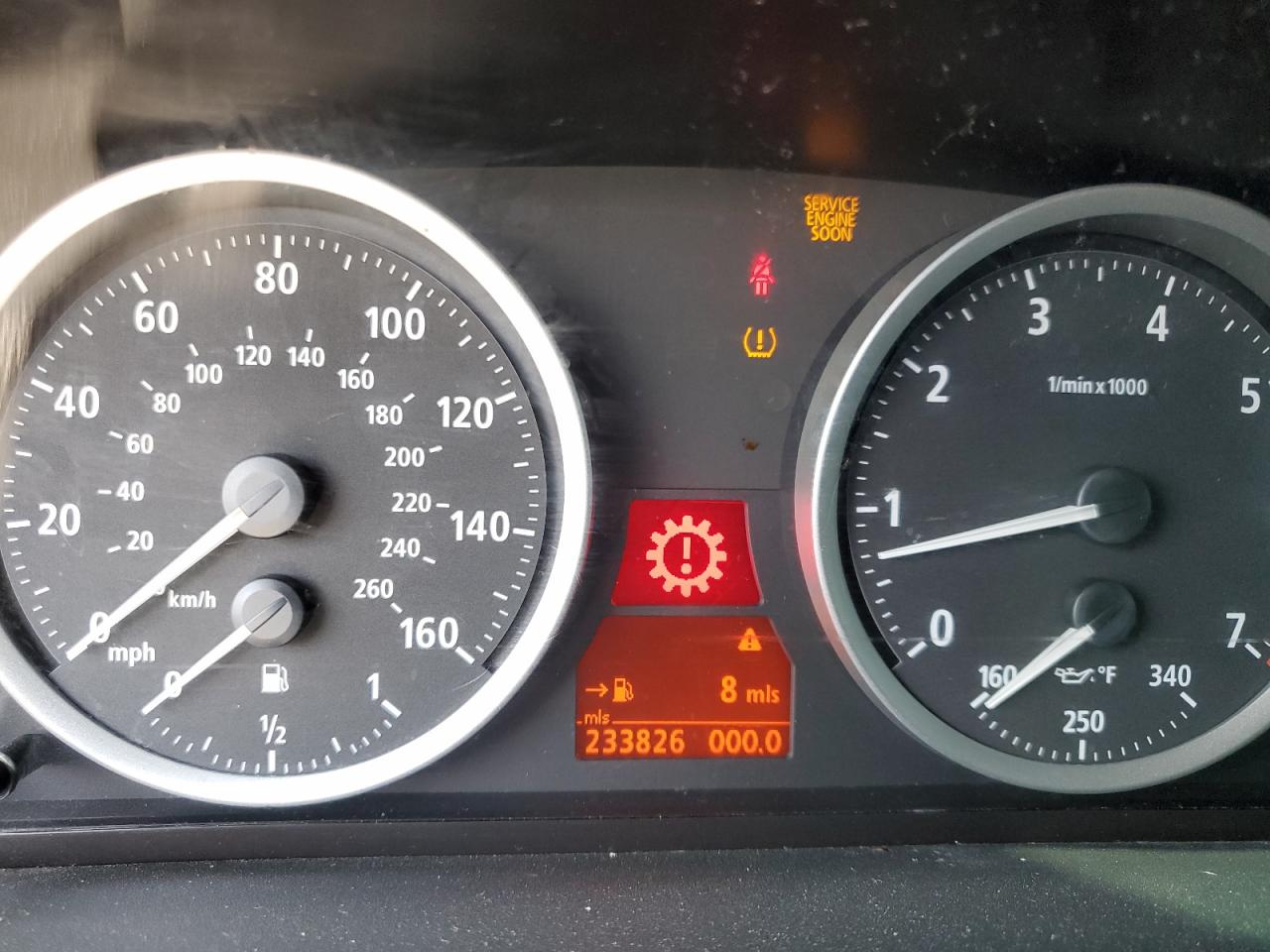 BMW 6 Series I Image 10