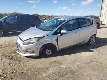  Salvage Ford Fiesta