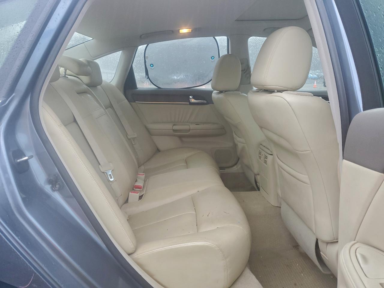 INFINITI M35 Base Image 7