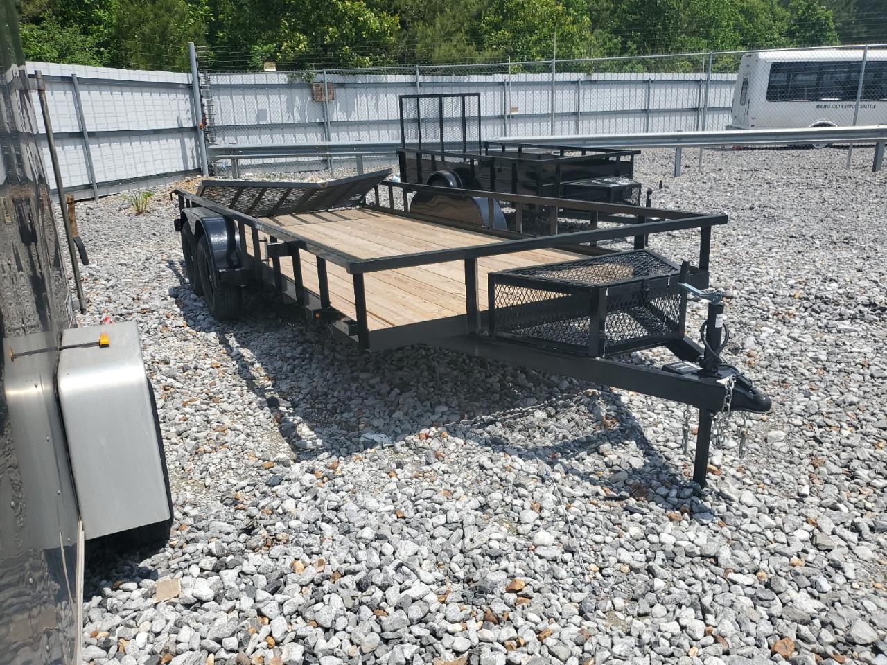 Carry-on Trailer Image 1