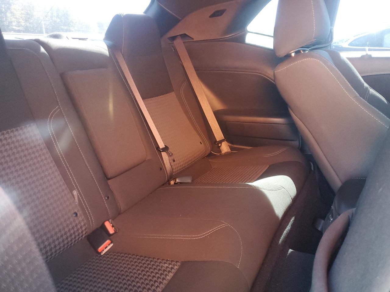 Dodge Challenger Sxt Image 7