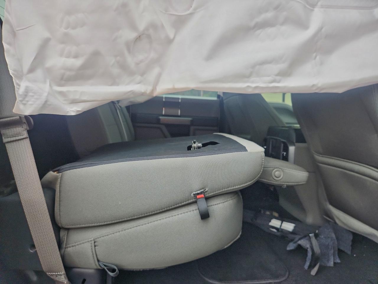 Ford F-150 Supercrew Image 4