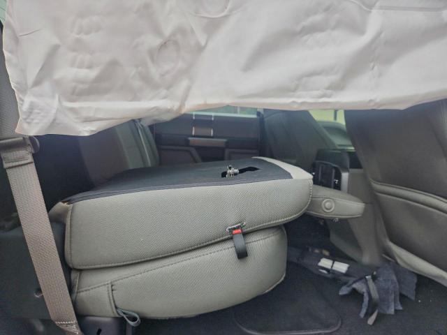 Ford F-150 Supercrew Image 4