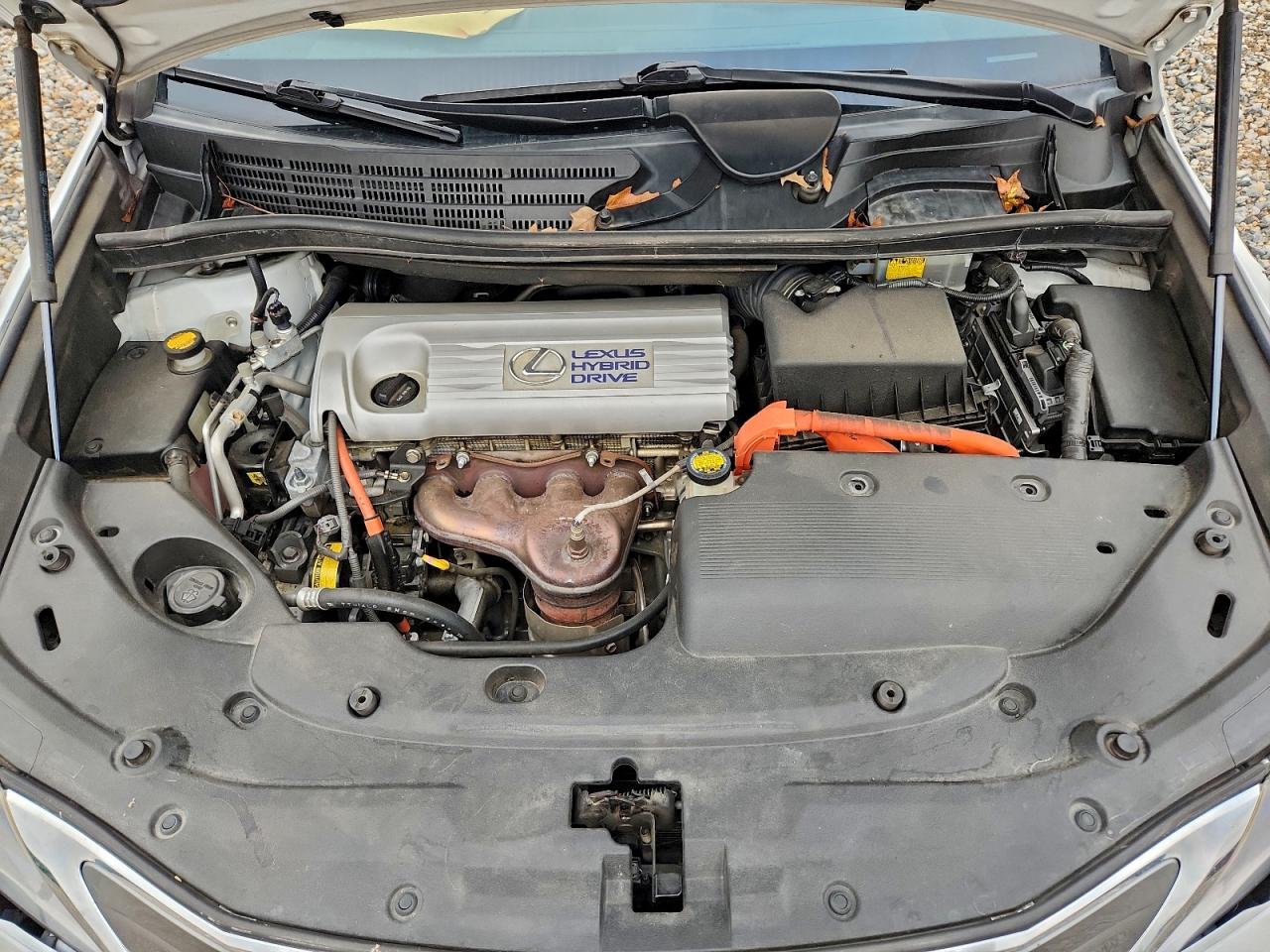 Lexus Hs 250h Image 2