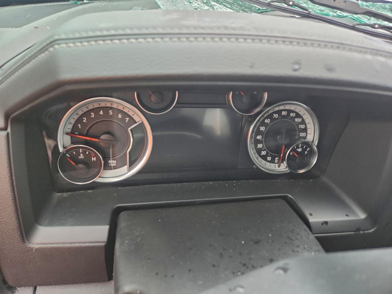 Ram 1500 Laramie Image 5