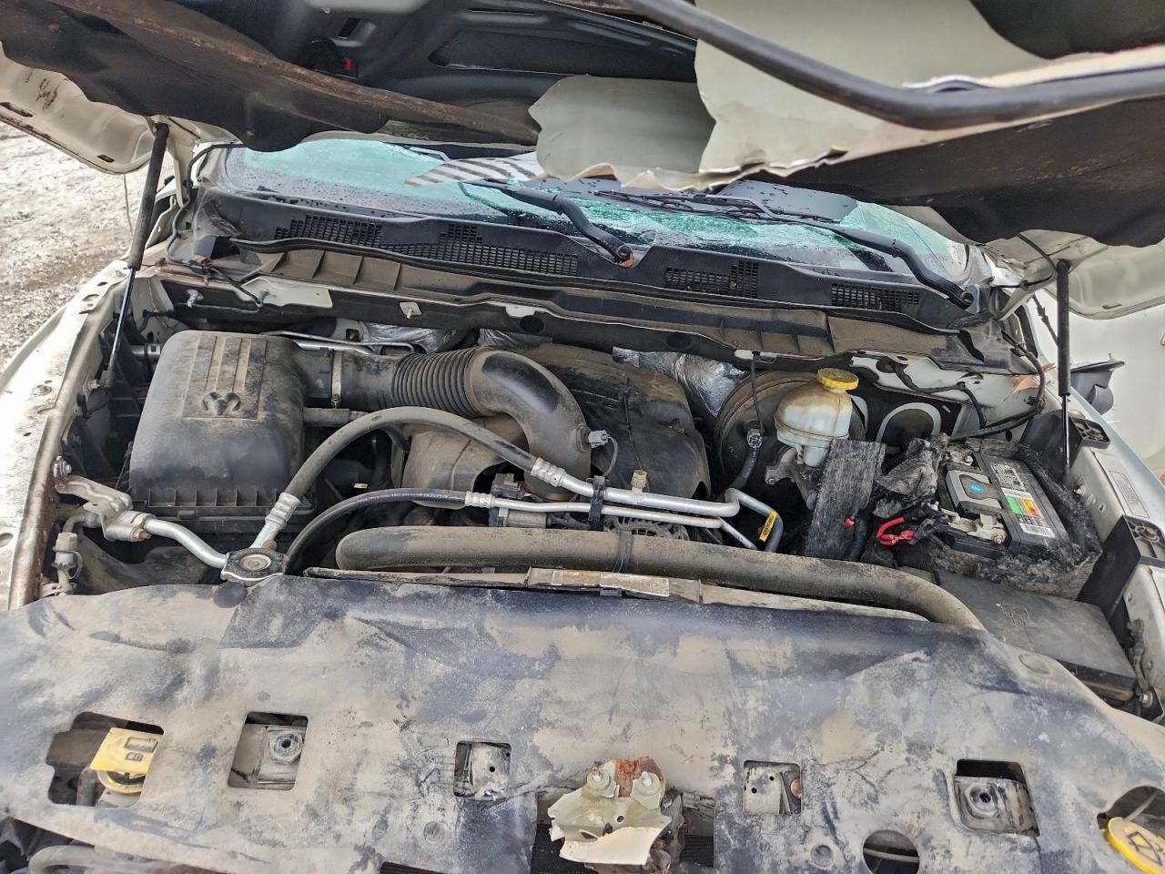 Ram 1500 Laramie Image 11