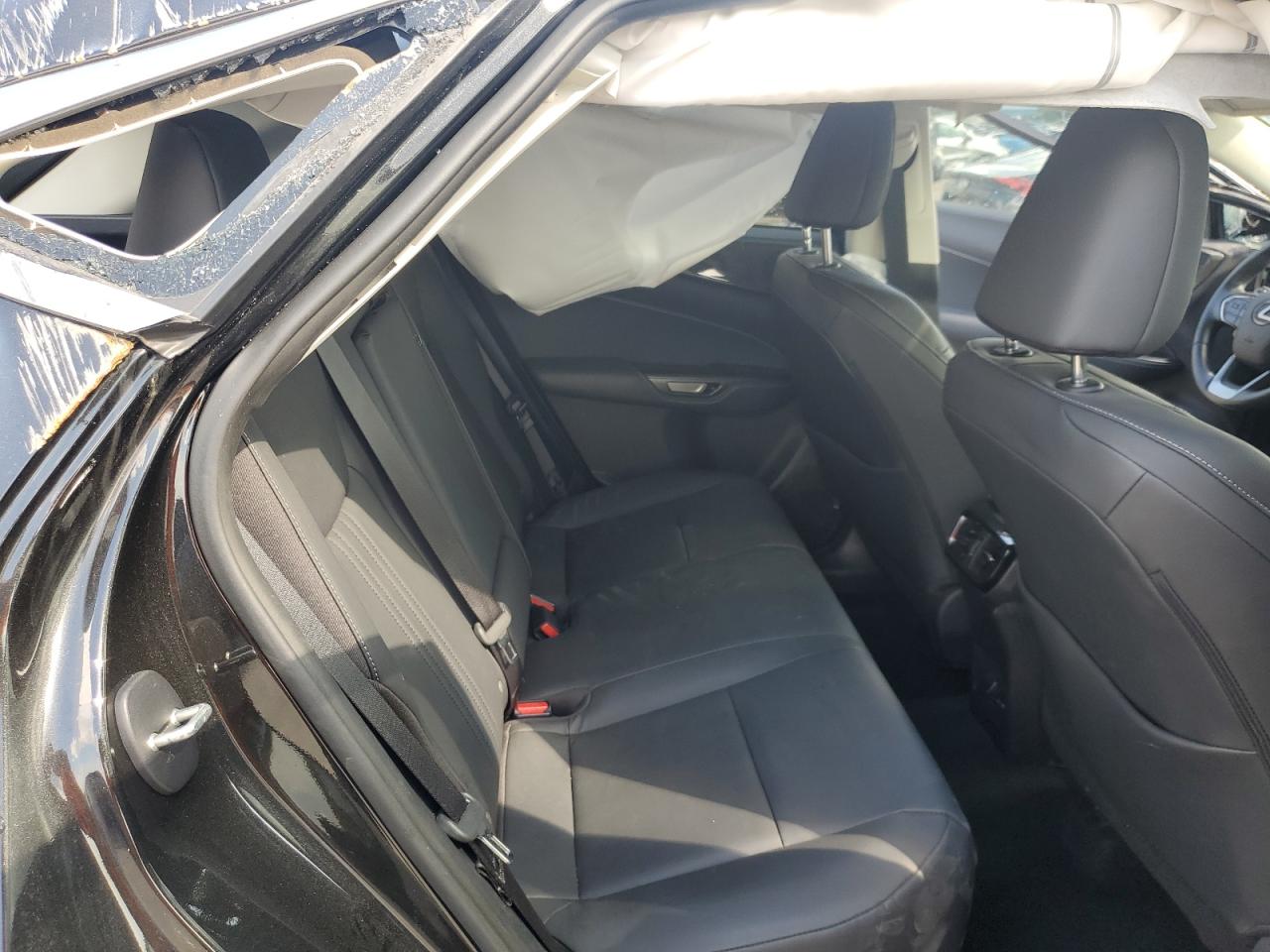 Lexus NX 350 Image 13